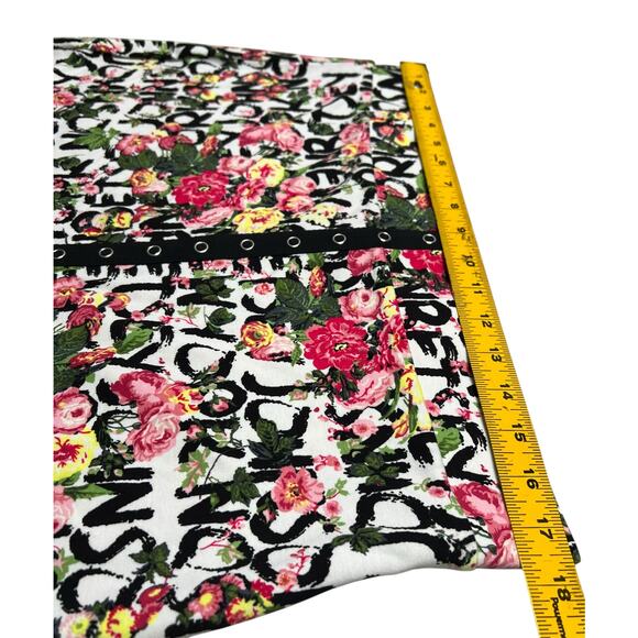 Torrid X Betsey Johnson Floral Graffiti Pencil Skirt (NWT) - Size 1 - Picture 8 of 9